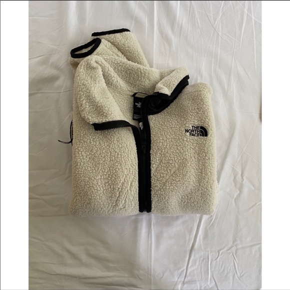 The North Face Jackets & Blazers - NorthFace Campshire Snowflake White Cropped Jacket